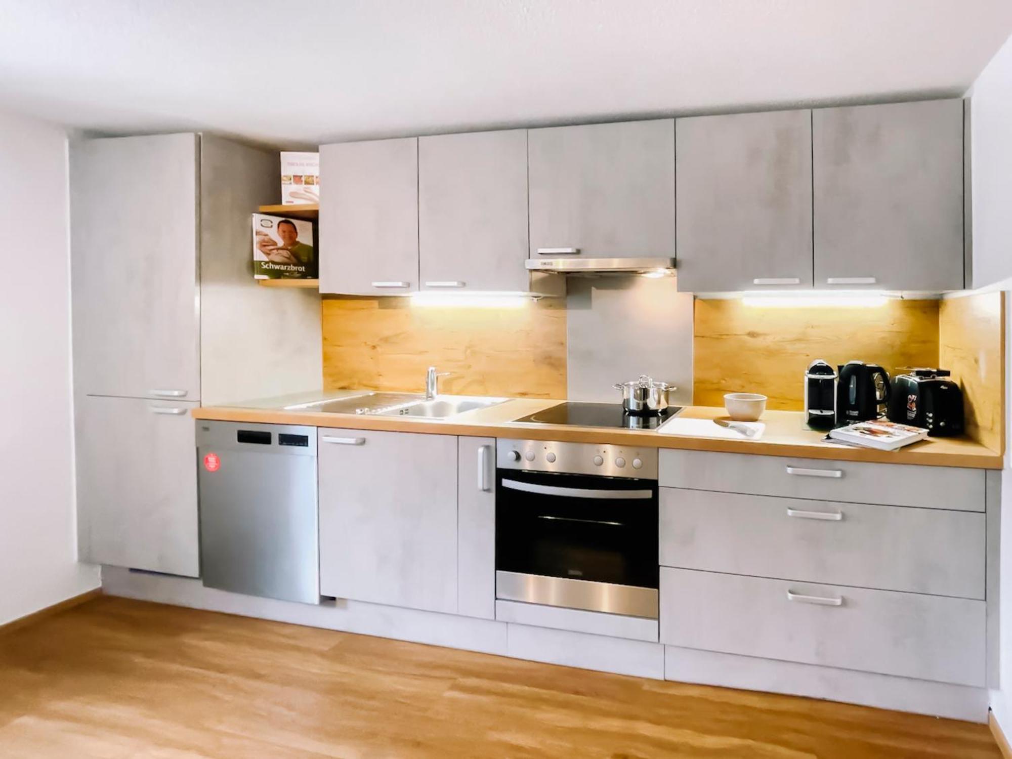 Modernes Apartment - 3 Schlafzimmer - 2 Kostenlose Parkplaetze فغن المظهر الخارجي الصورة